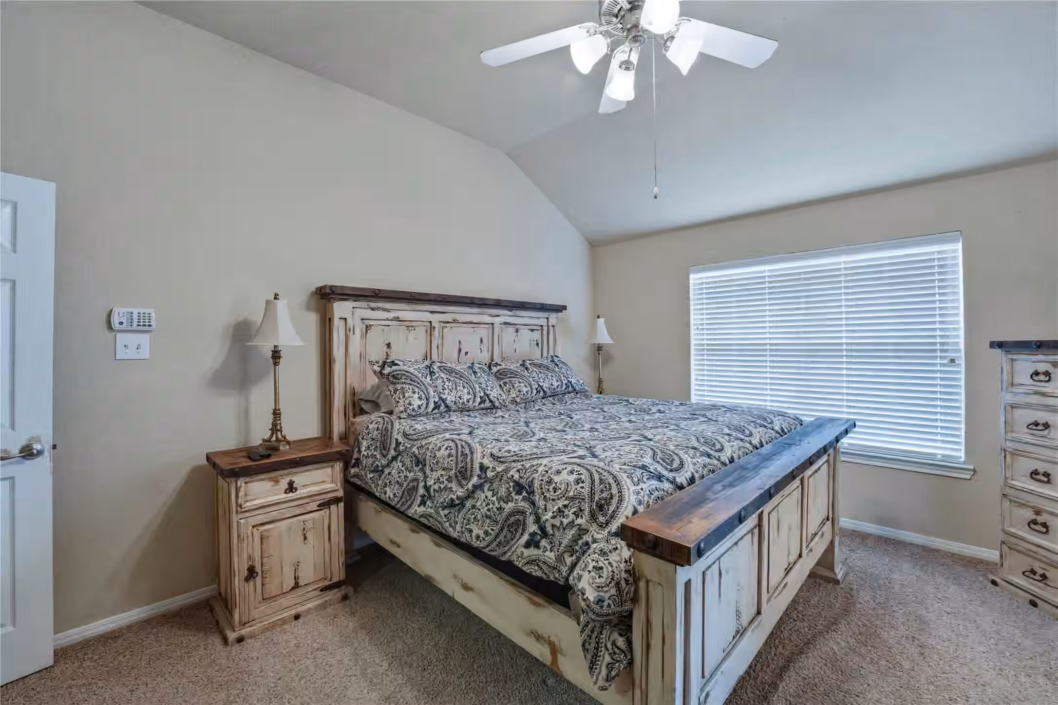 Photo 6 of 1918 Palmetto Park Court, Katy, TX