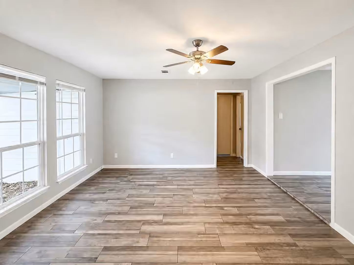 Photo 3 of 1514 Quail Street, Houston, TX