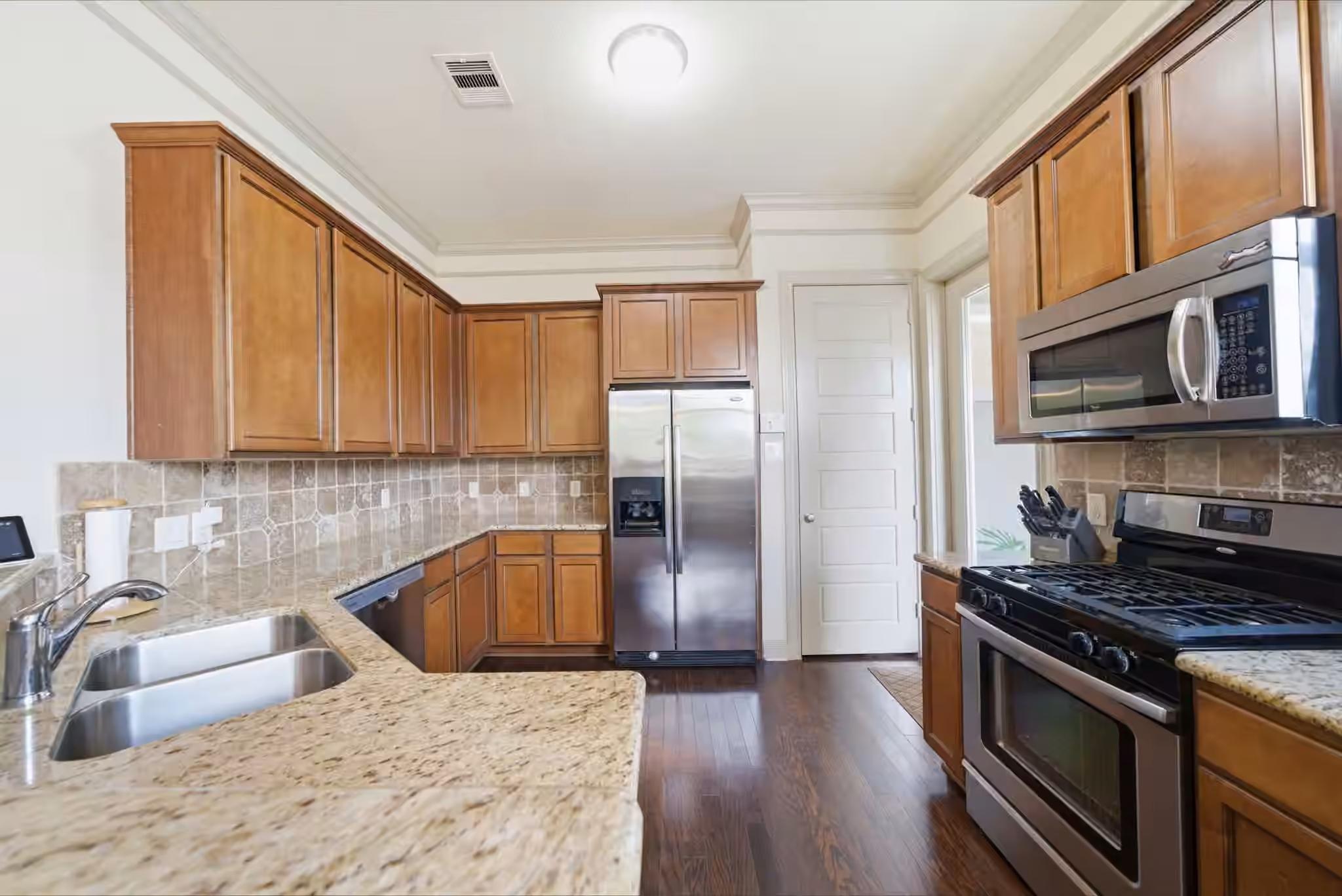 Photo 5 of 1838 Woodbend Village Court, Houston, TX