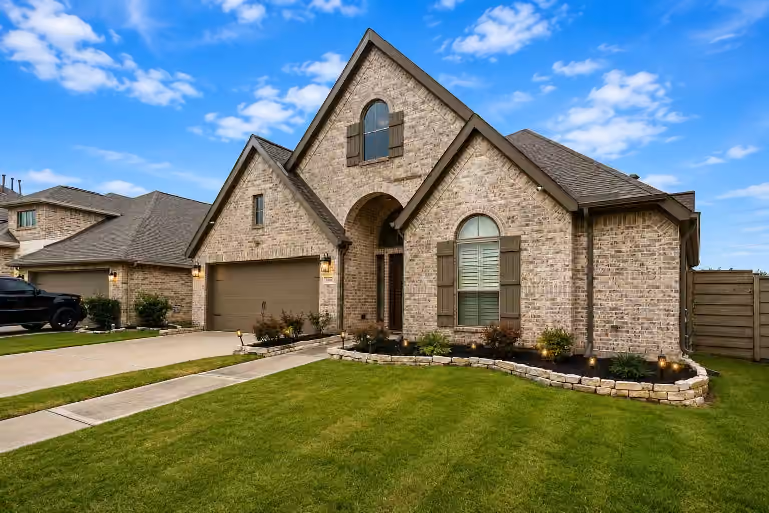 Photo 3 of 1934 Bayleaf Manor Drive, Manvel, TX