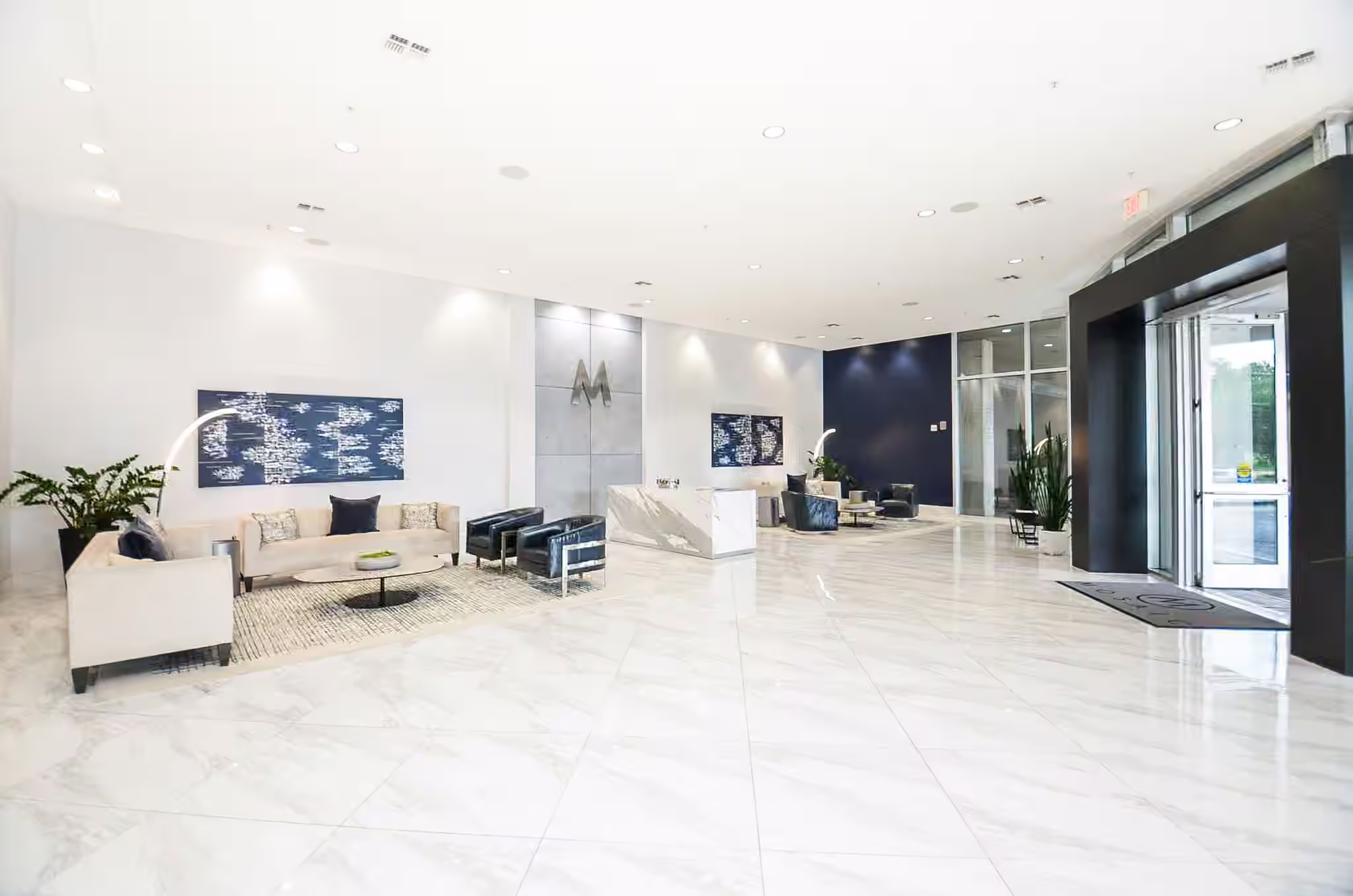 Photo 2 of 5925 Almeda Road 11612, Houston, TX