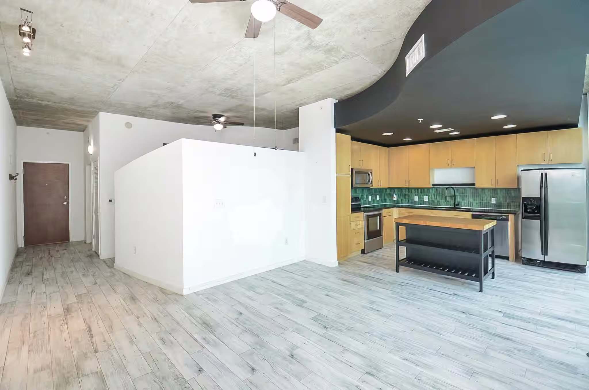 Photo 7 of 5925 Almeda Road 11612, Houston, TX