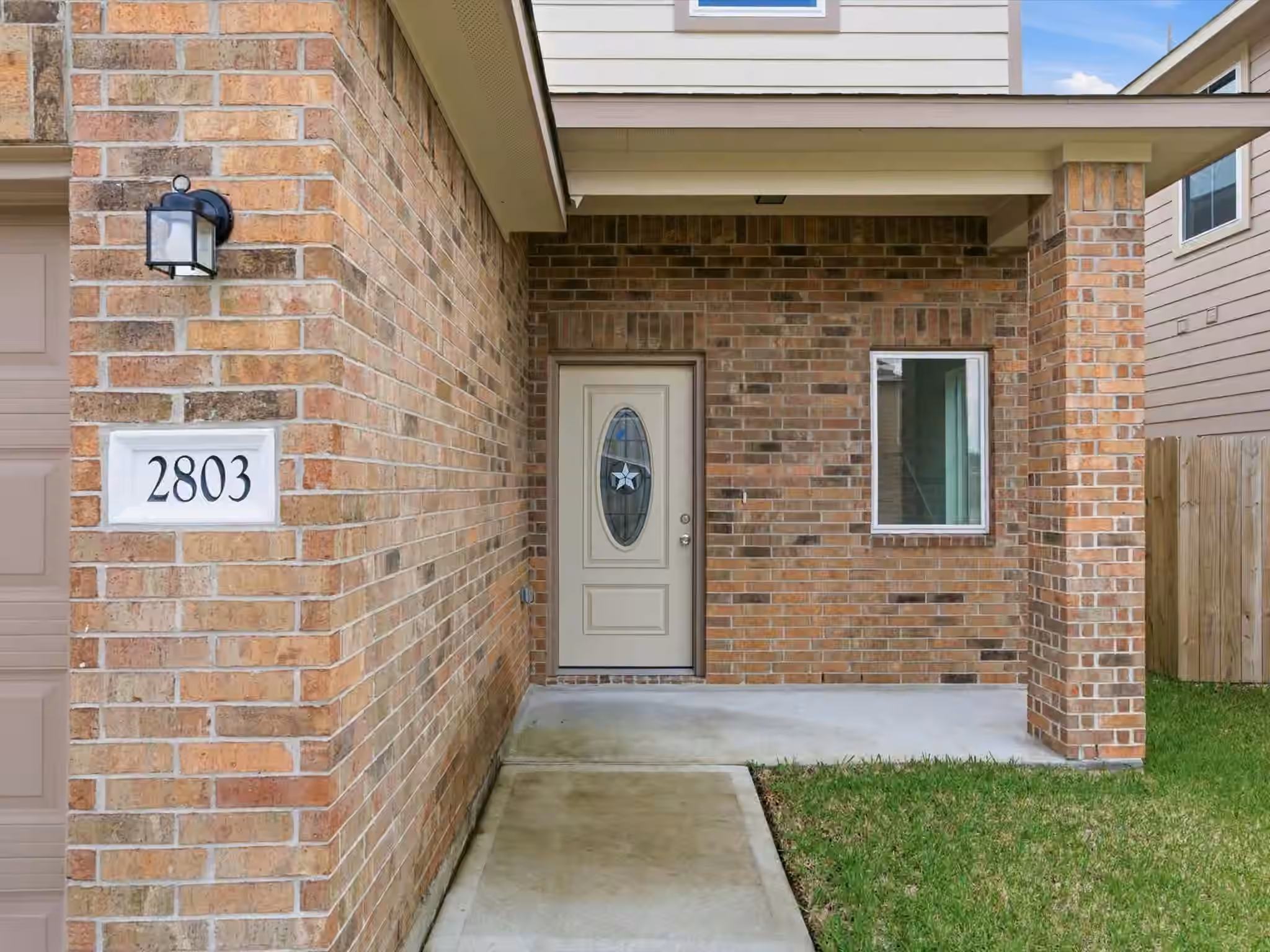 Photo 6 of 2803 Topiary Lane, Houston, TX
