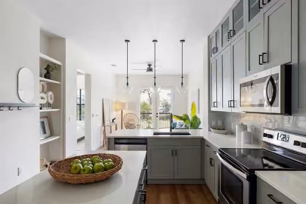 Photo 4 of 1508 Blodgett Street 307, Houston, TX