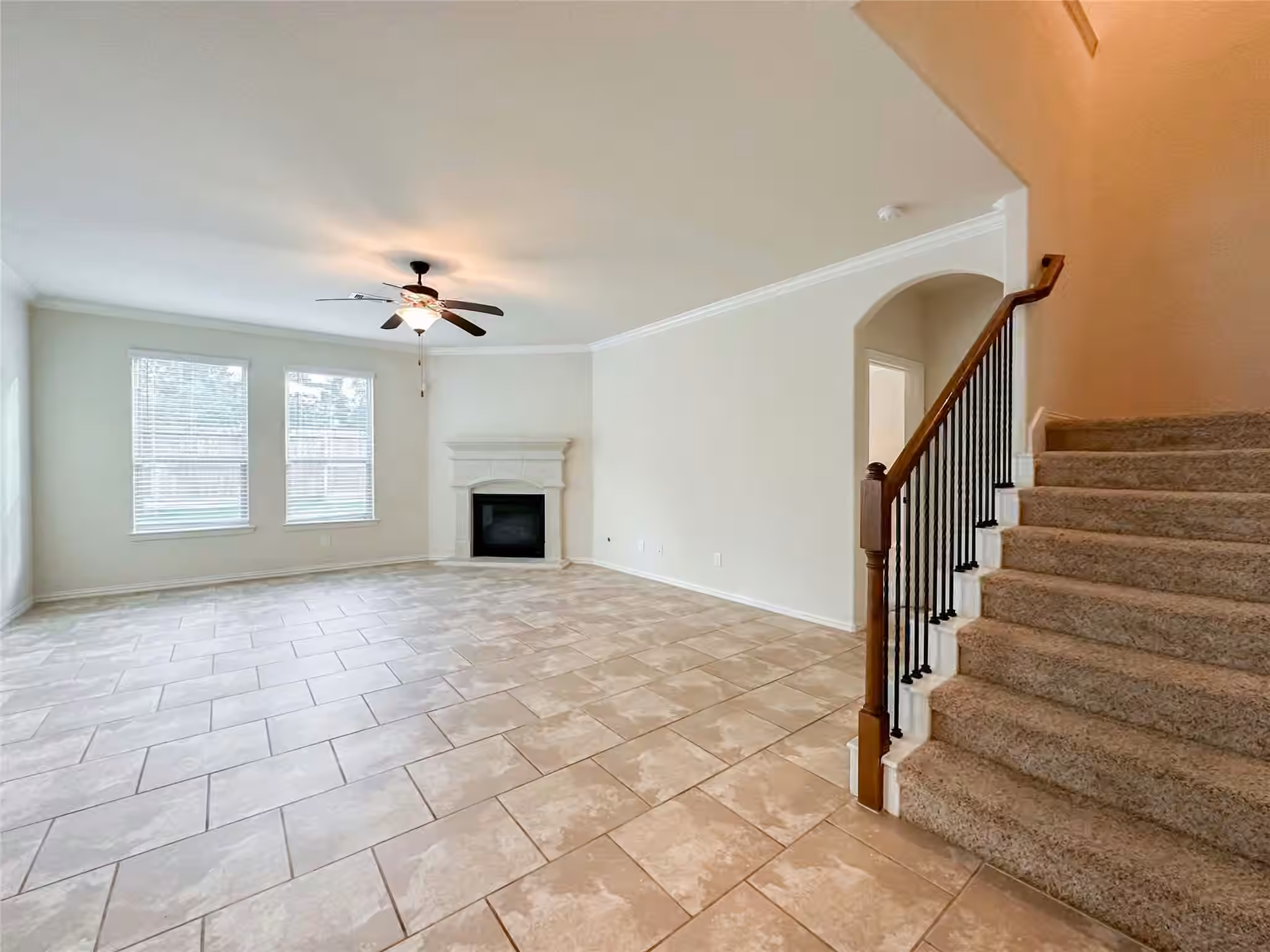 Photo 7 of 110 S Sawbridge Circle, Spring, TX