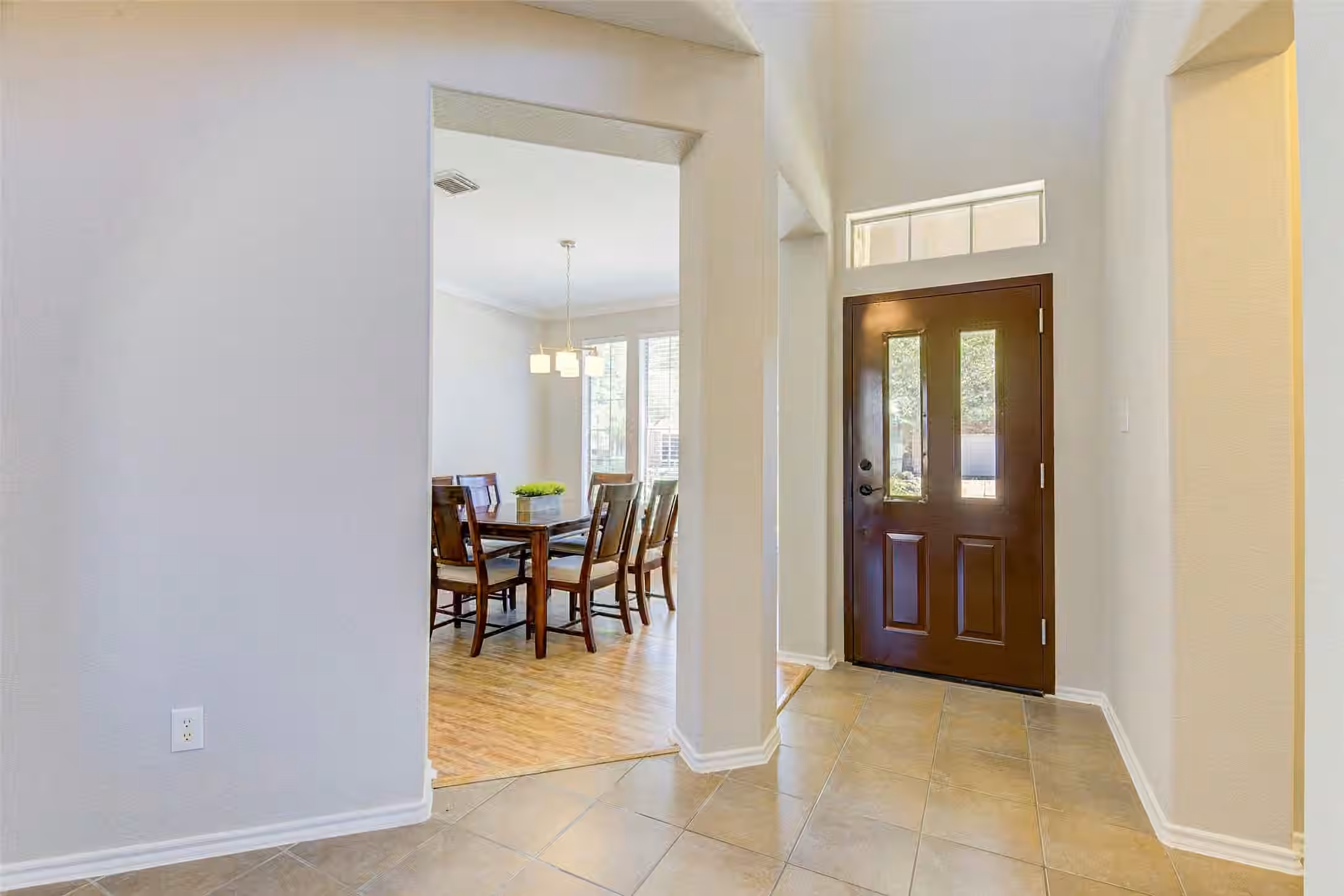 Photo 3 of 8402 Terrace Brook Drive, Houston, TX