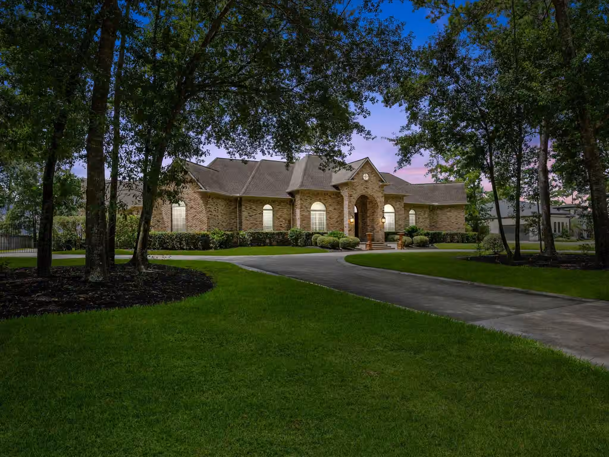 Photo 3 of 11927 Waterford Estates Court, Tomball, TX