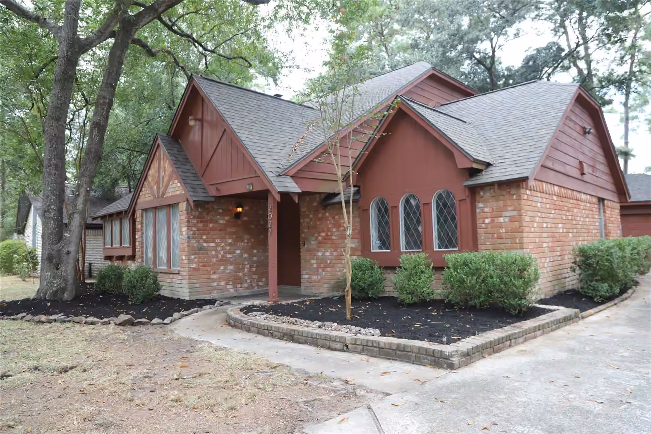 Photo 2 of 2027 Shadow Rock Drive, Houston, TX
