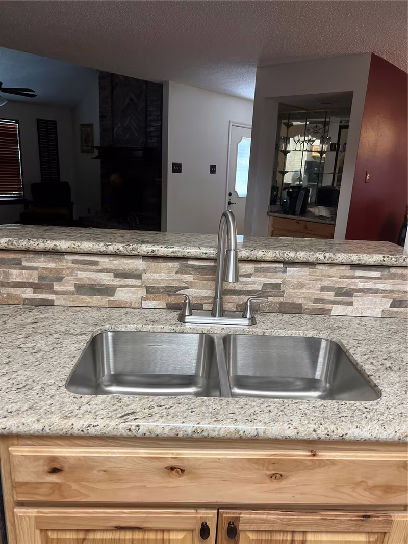 Photo 6 of 11002 Landsbury Circle, Houston, TX