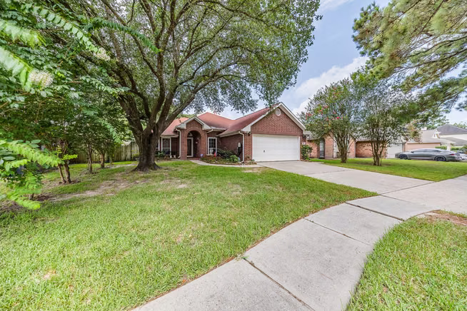 Photo 3 of 2618 Eagle Nest Lane, Humble, TX