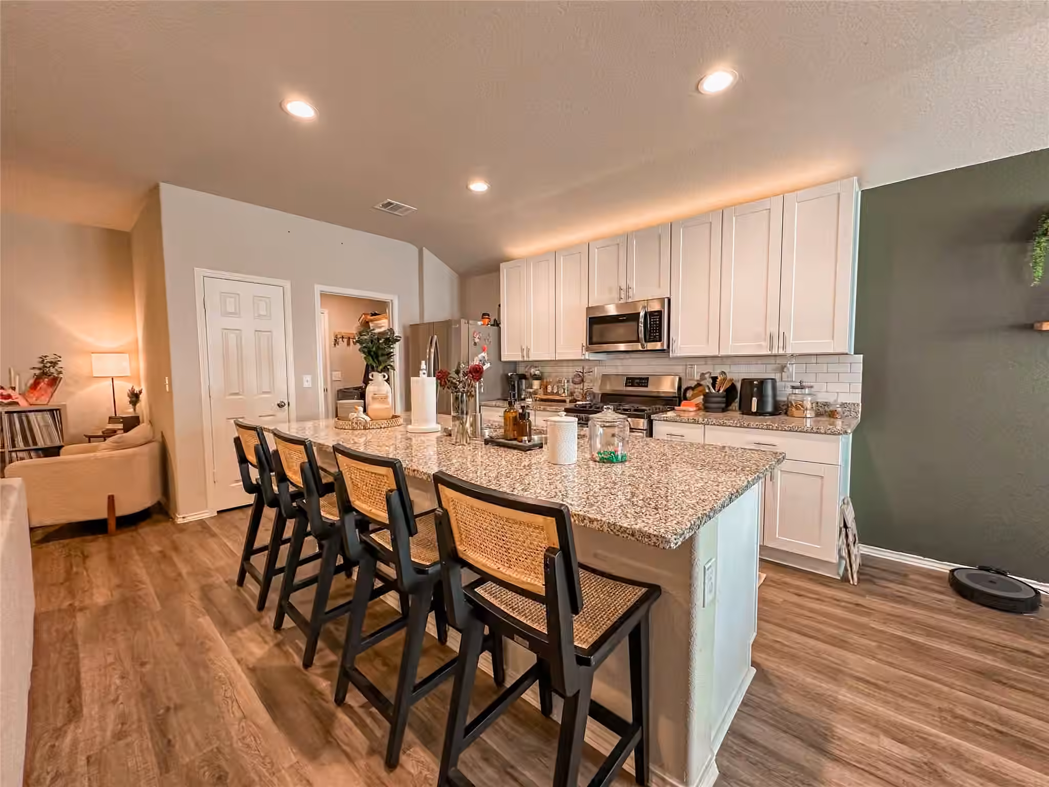 Photo 7 of 9961 Spring Creek Road, Cleveland, TX