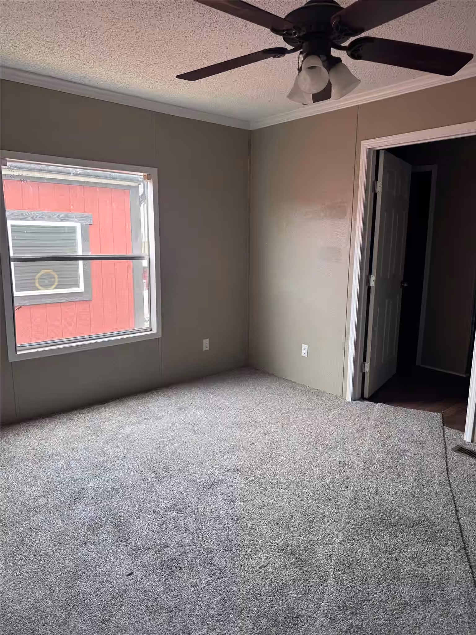 Photo 4 of 503 7th Street, San Leon, TX