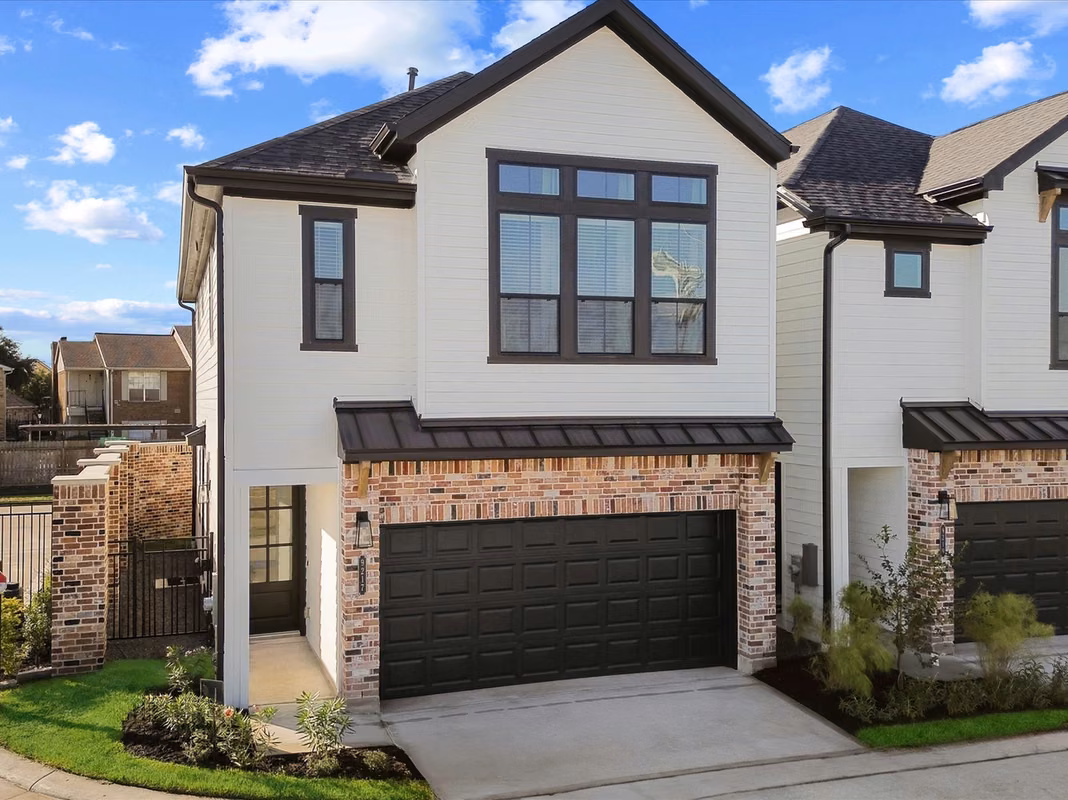 Photo 2 of 9213 Washington Heights Street, Houston, TX