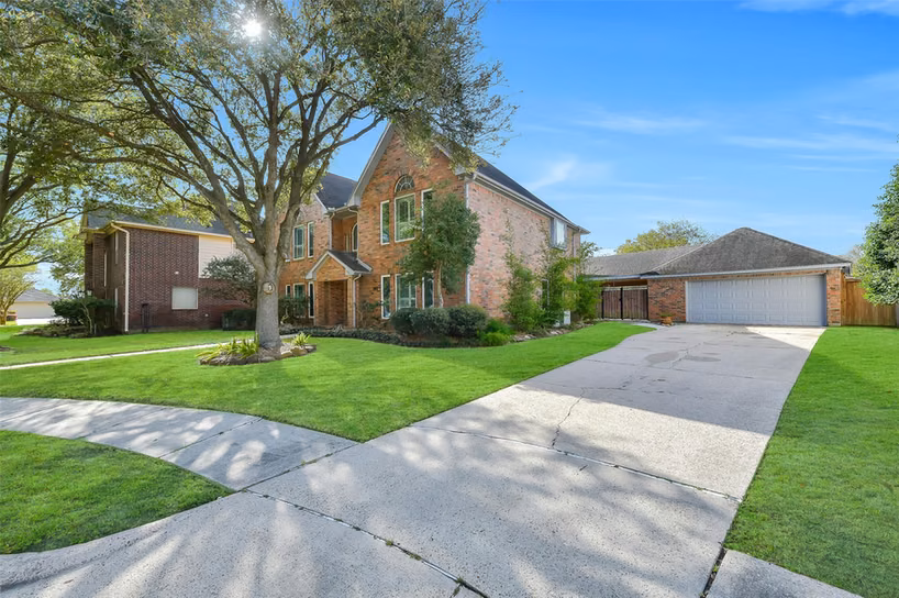 Photo 3 of 1509 Kilgarlin Lane, Deer Park, TX