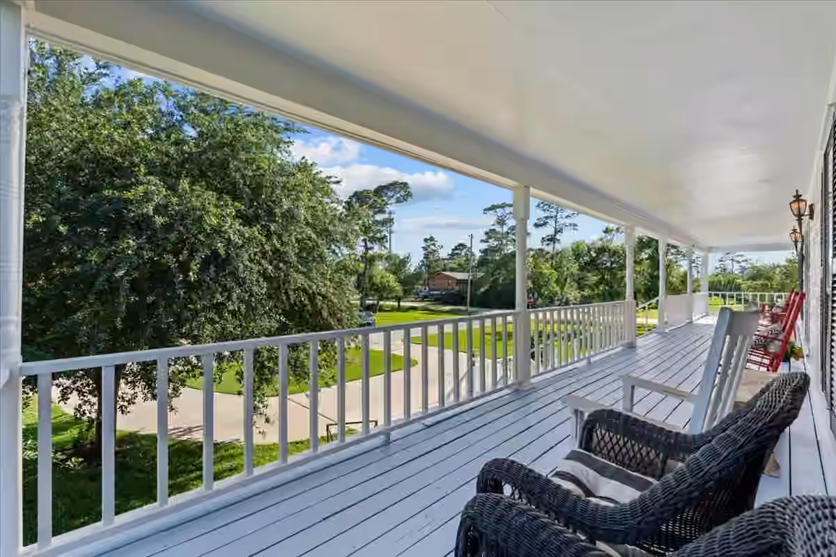 Photo 4 of 518 Seagrove Street, La Porte, TX
