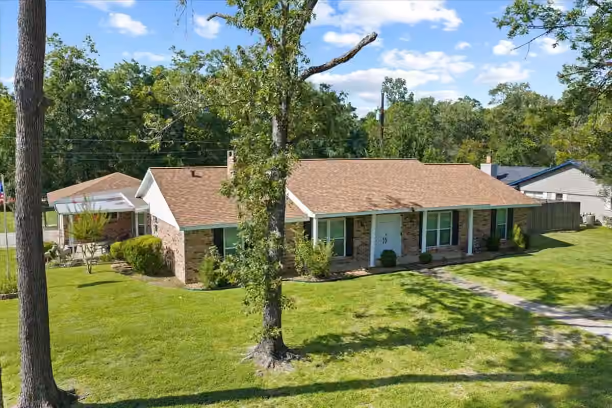 Photo of 3603 Fleming Drive, Baytown, TX 77521