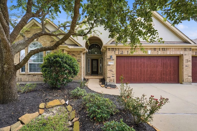 Photo 2 of 12322 Scherer Woods Court, Tomball, TX