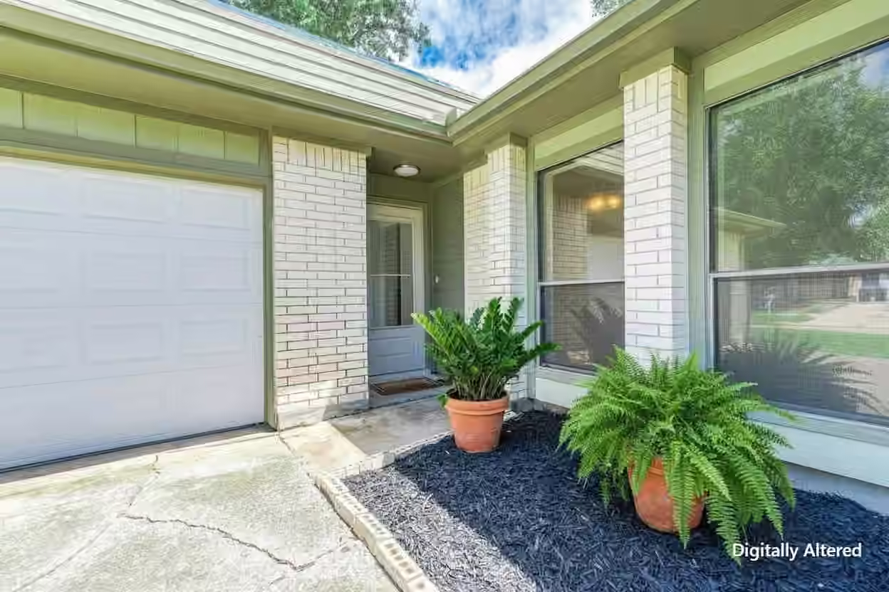 Photo 7 of 2702 Dove Tree Drive, Alvin, TX