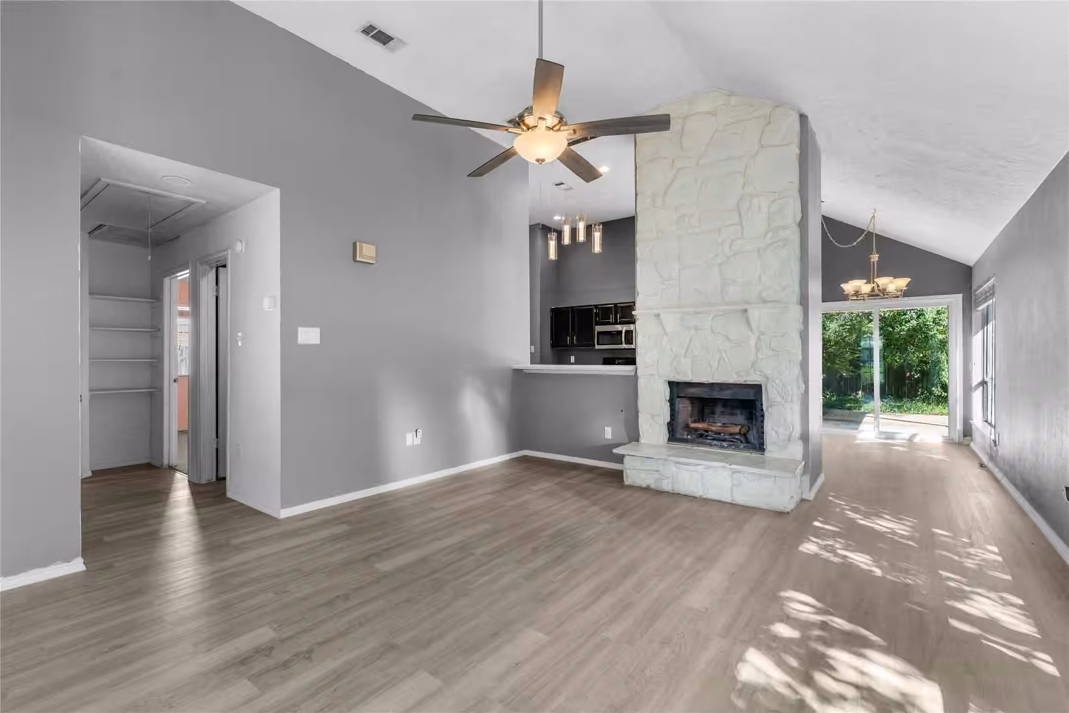 Photo 3 of 12210 White River Drive, Tomball, TX