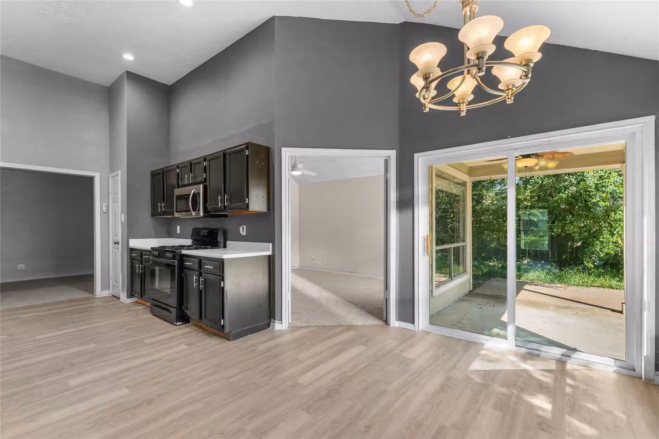 Photo 5 of 12210 White River Drive, Tomball, TX