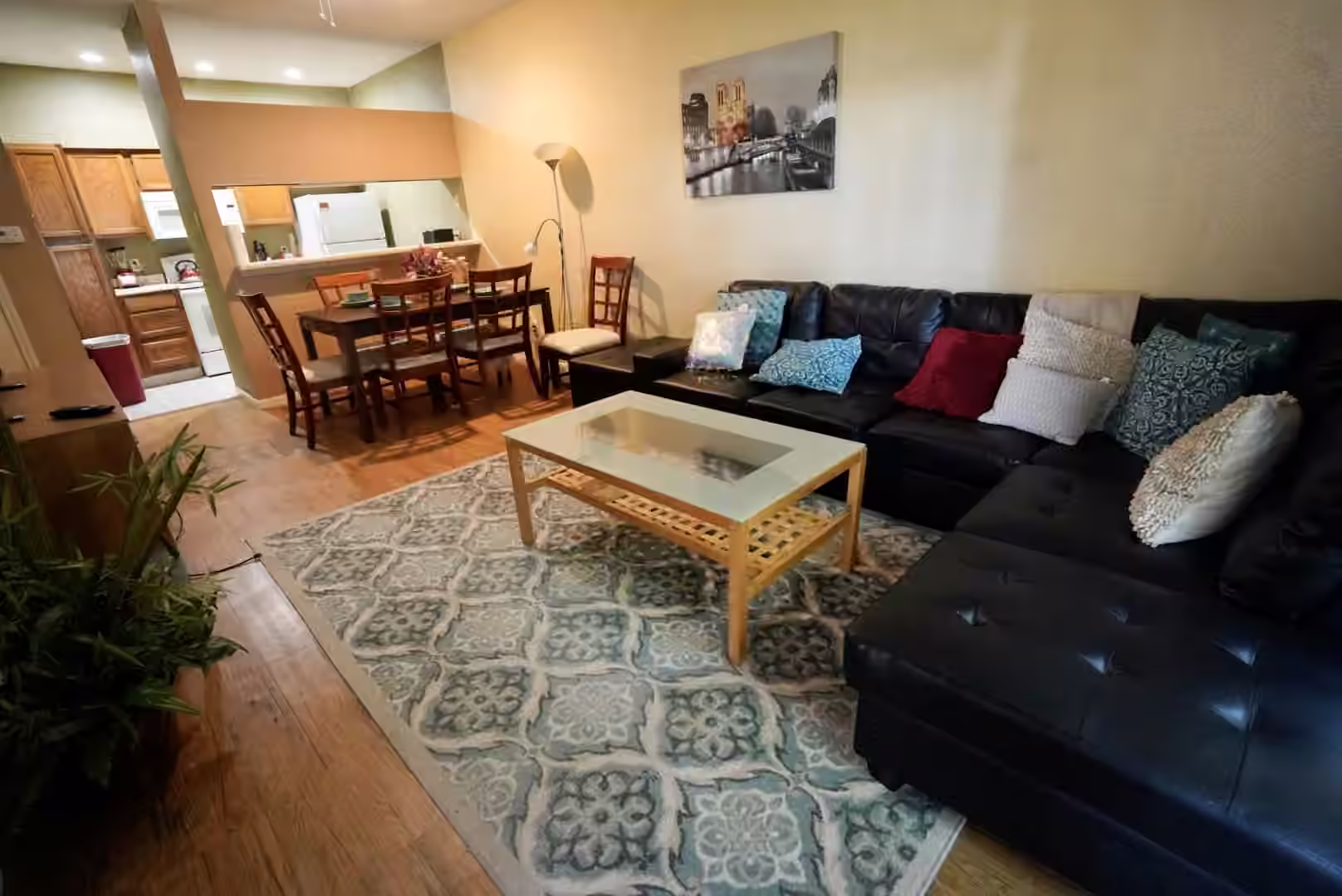 Photo 4 of 2121 El Paseo Street 2209, Houston, TX