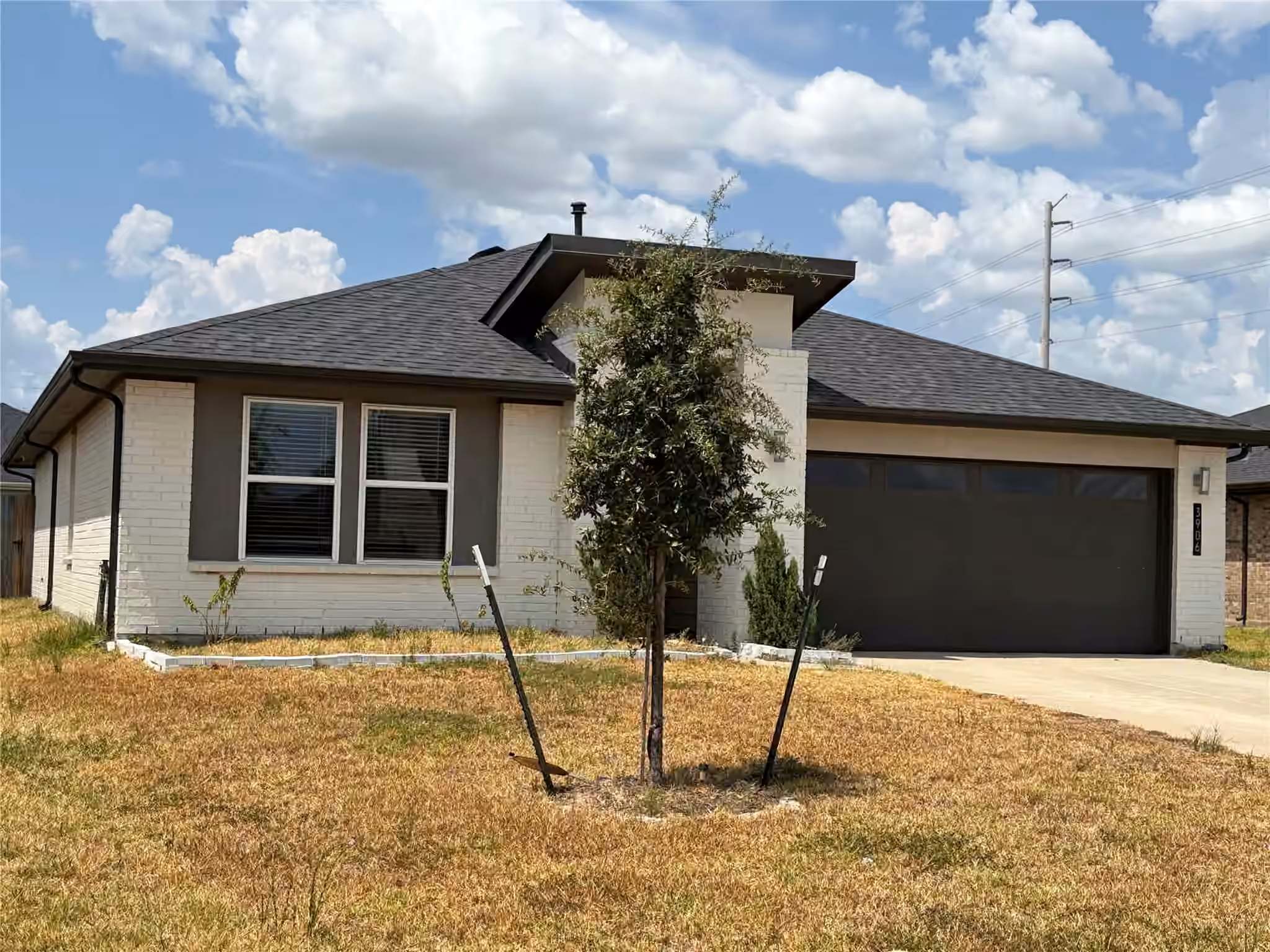 Photo 2 of 3906 Itzle Island Court, Fulshear, TX