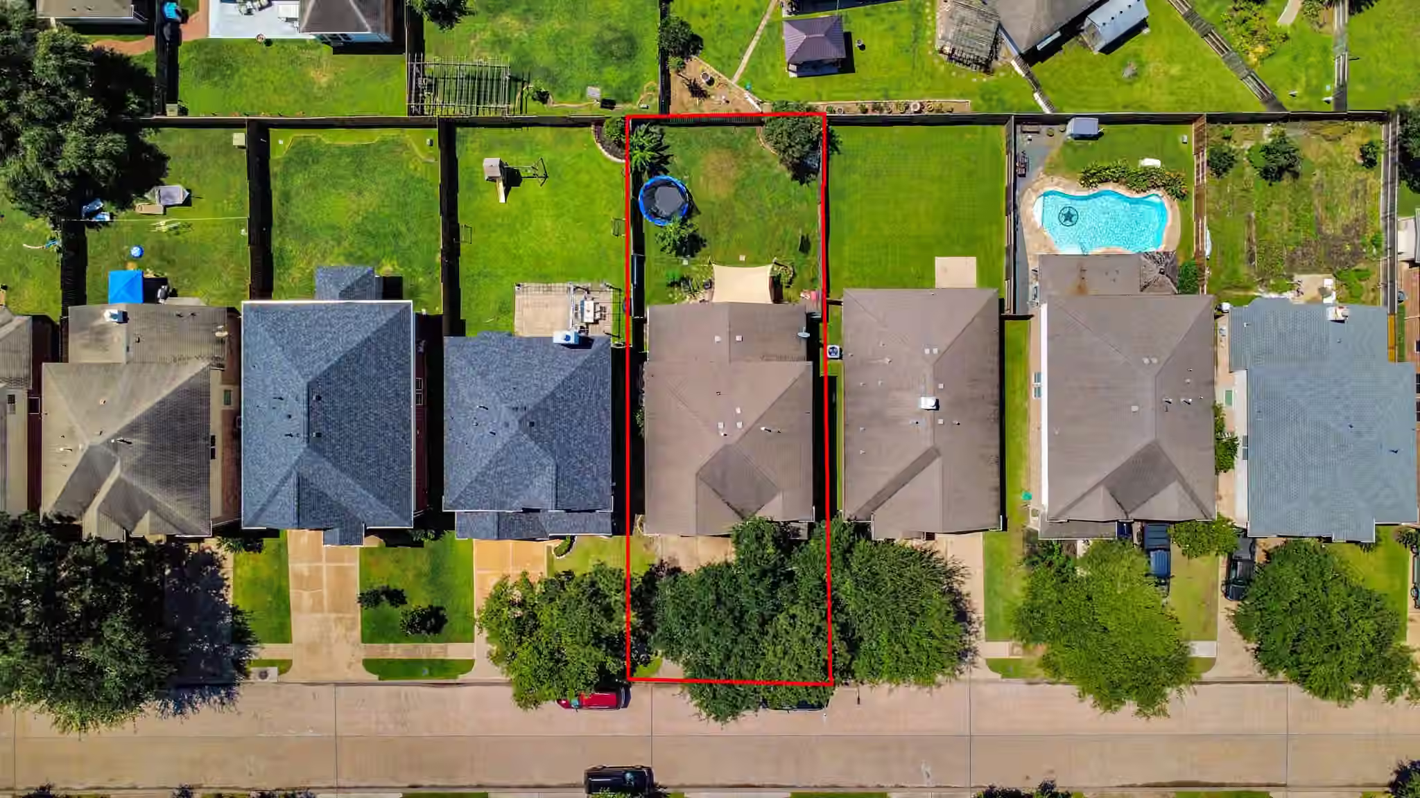 Photo 2 of 16543 Whitaker Creek Drive, Houston, TX