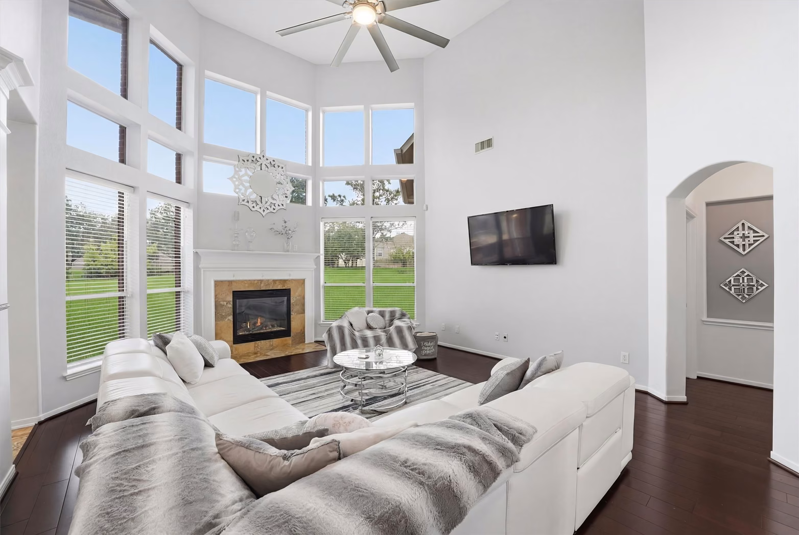 Photo 5 of 6102 Lakenshire Falls Lane, Katy, TX