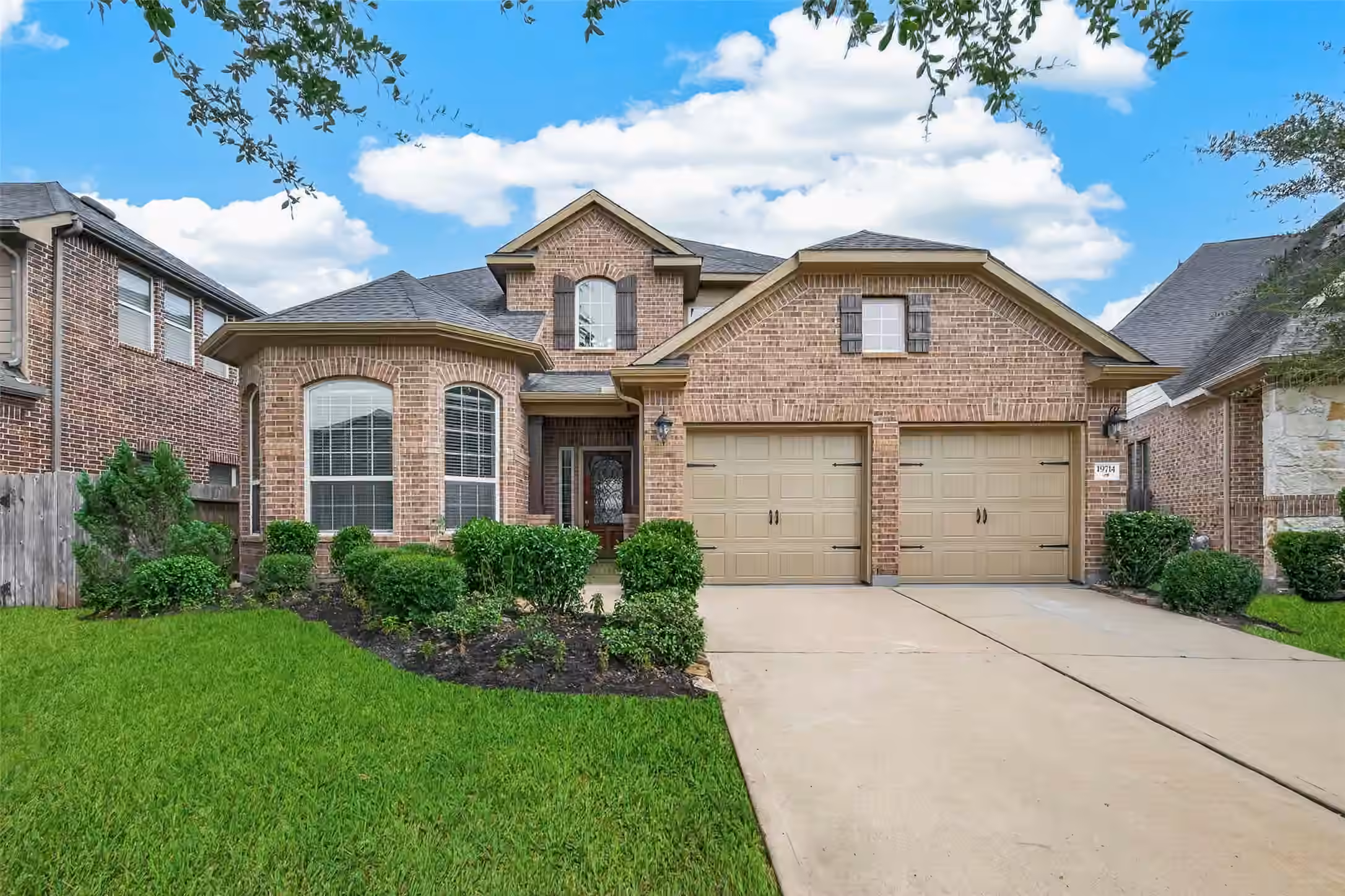 Photo of 19714 Terrace Cliff Court, Richmond, TX 77407