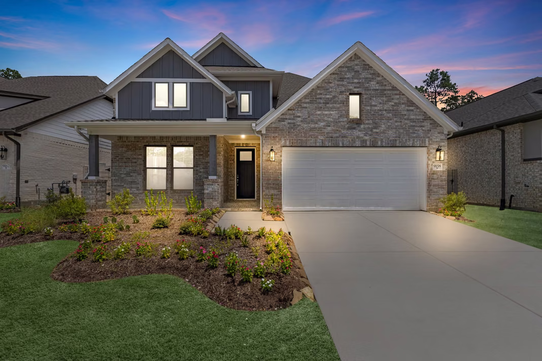 Photo 2 of 9158 Grand Jubilee Drive, Montgomery, TX