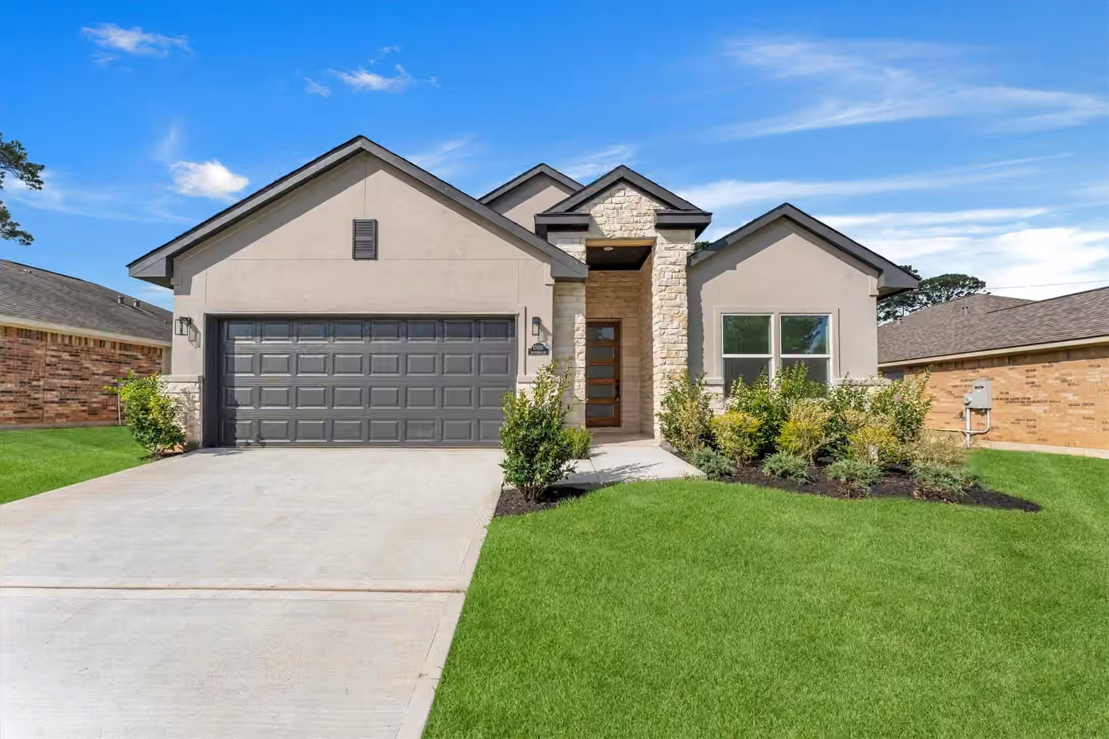Photo 4 of 13405 Raintree Drive, Montgomery, TX