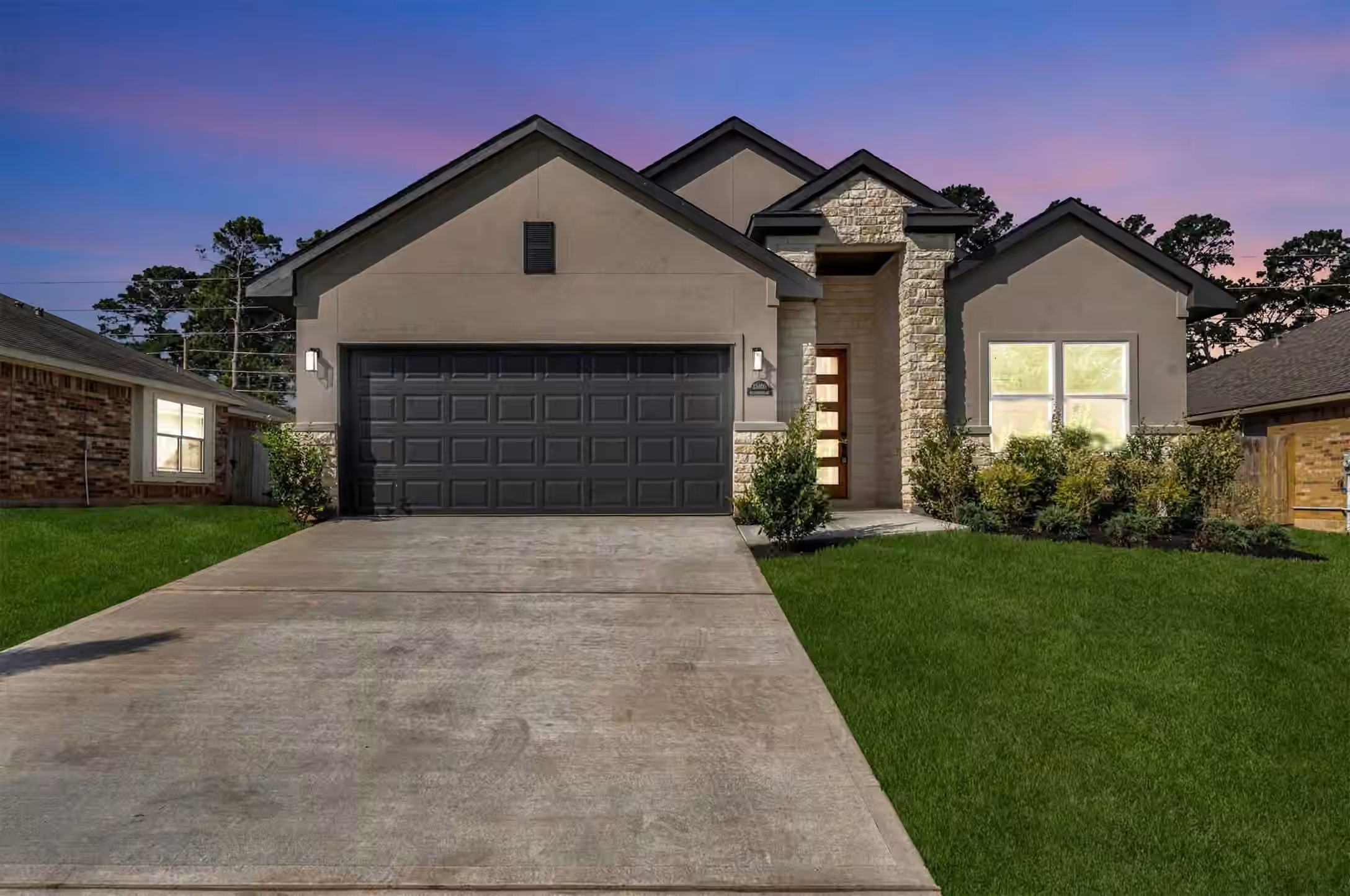 Photo 5 of 13405 Raintree Drive, Montgomery, TX