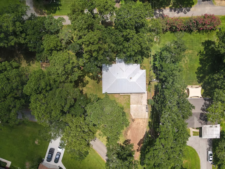 Photo 4 of 13544 Northshore Loop, Conroe, TX