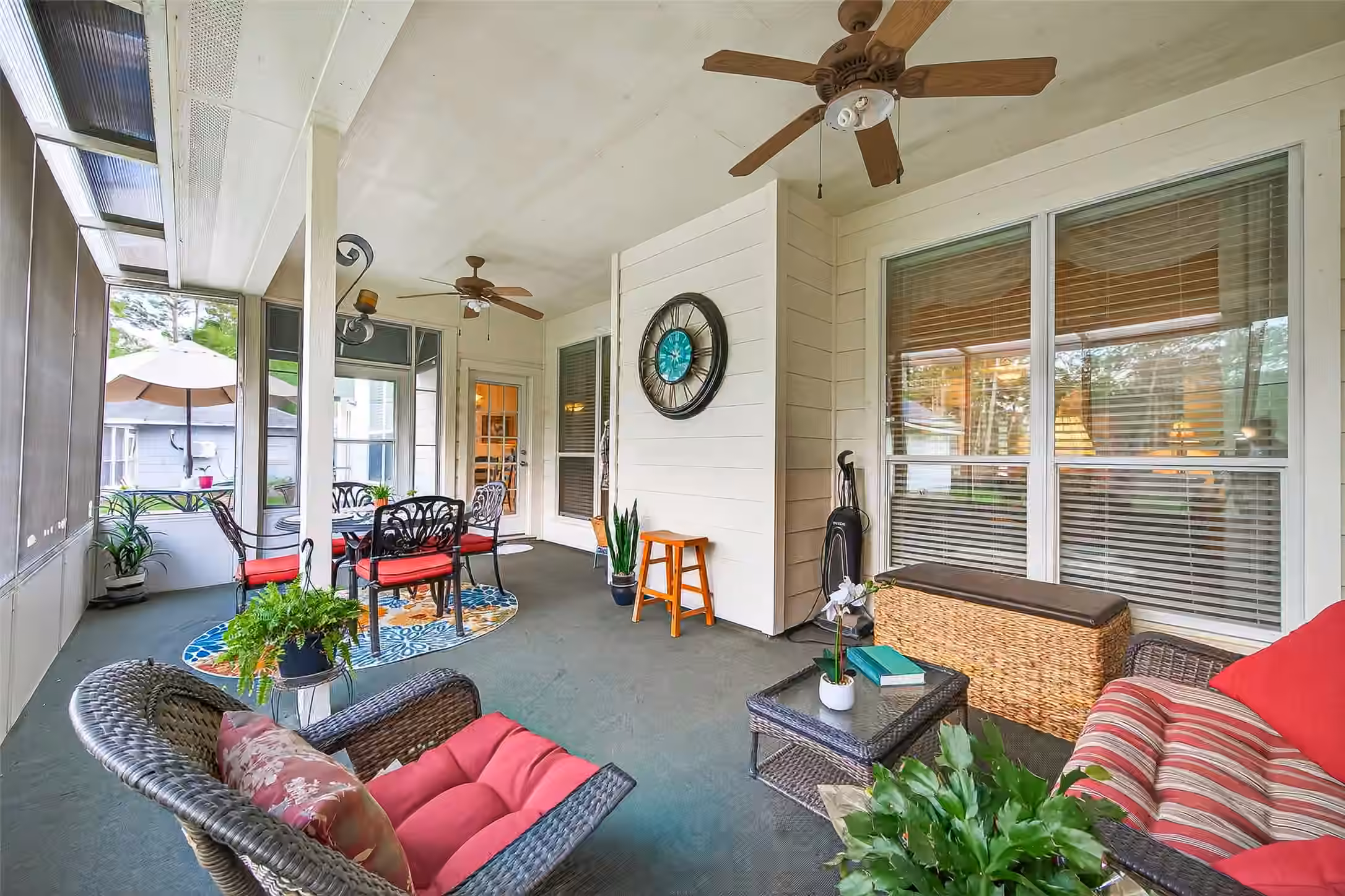 Photo 4 of 522 Beauregard Drive, Conroe, TX