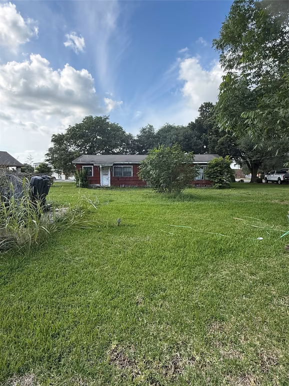 Photo of 1008 Wilson Drive, Rosenberg, TX 77471