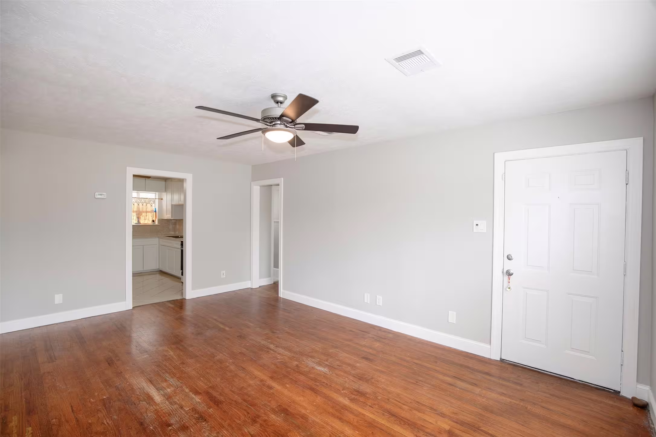 Photo 6 of 5535 Allendale Road, Houston, TX