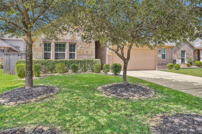 Photo 3 of 2602 Tacoma Springs Drive, Conroe, TX