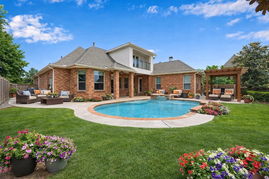 Photo of 2711 King Point View Lane, Spring, TX