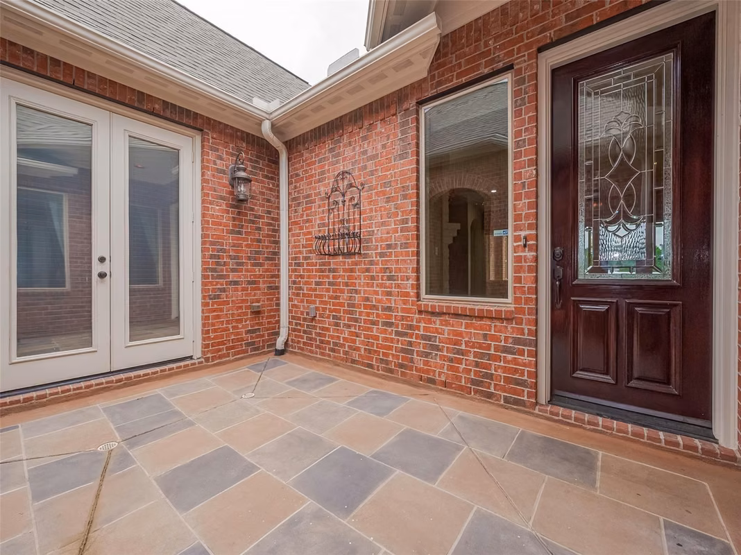 Photo 6 of 2711 King Point View Lane, Spring, TX