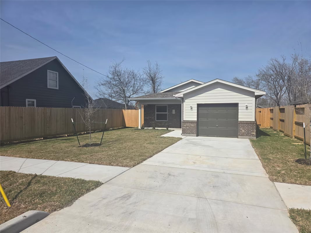 Photo of 9827 Pelsey Street, Houston, TX 77029