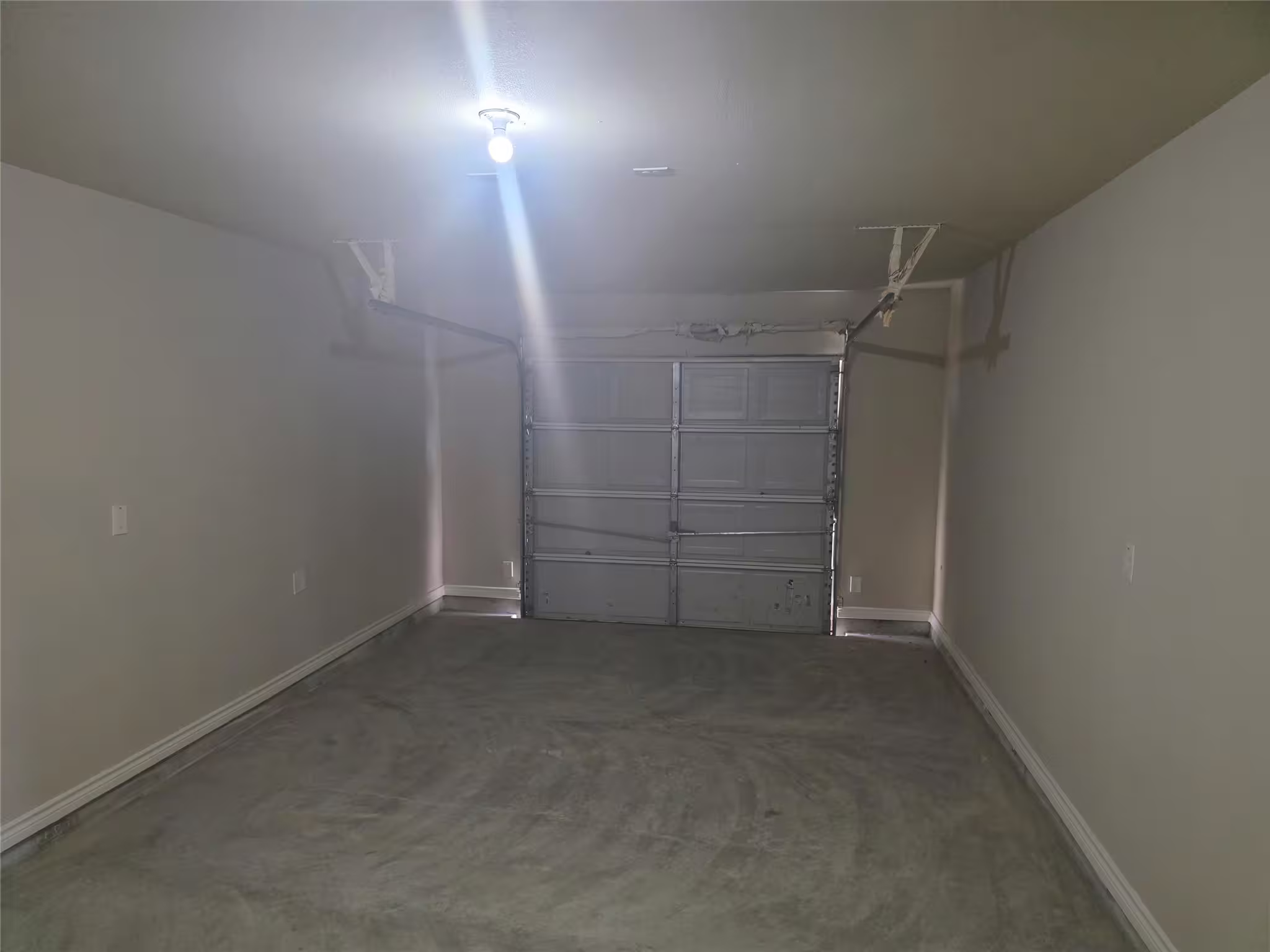 Photo 5 of 9827 Pelsey Street, Houston, TX