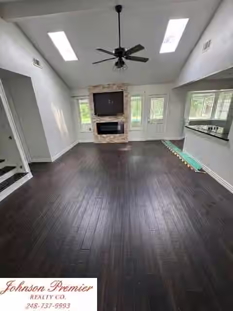 Photo 3 of 14706 Mystic Bend Drive, Cypress, TX