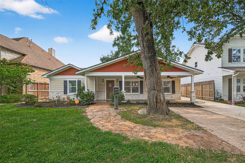 Photo of 1609 Cheshire Lane, Houston, TX 77018