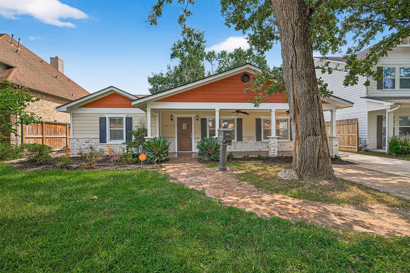 Photo 3 of 1609 Cheshire Lane, Houston, TX