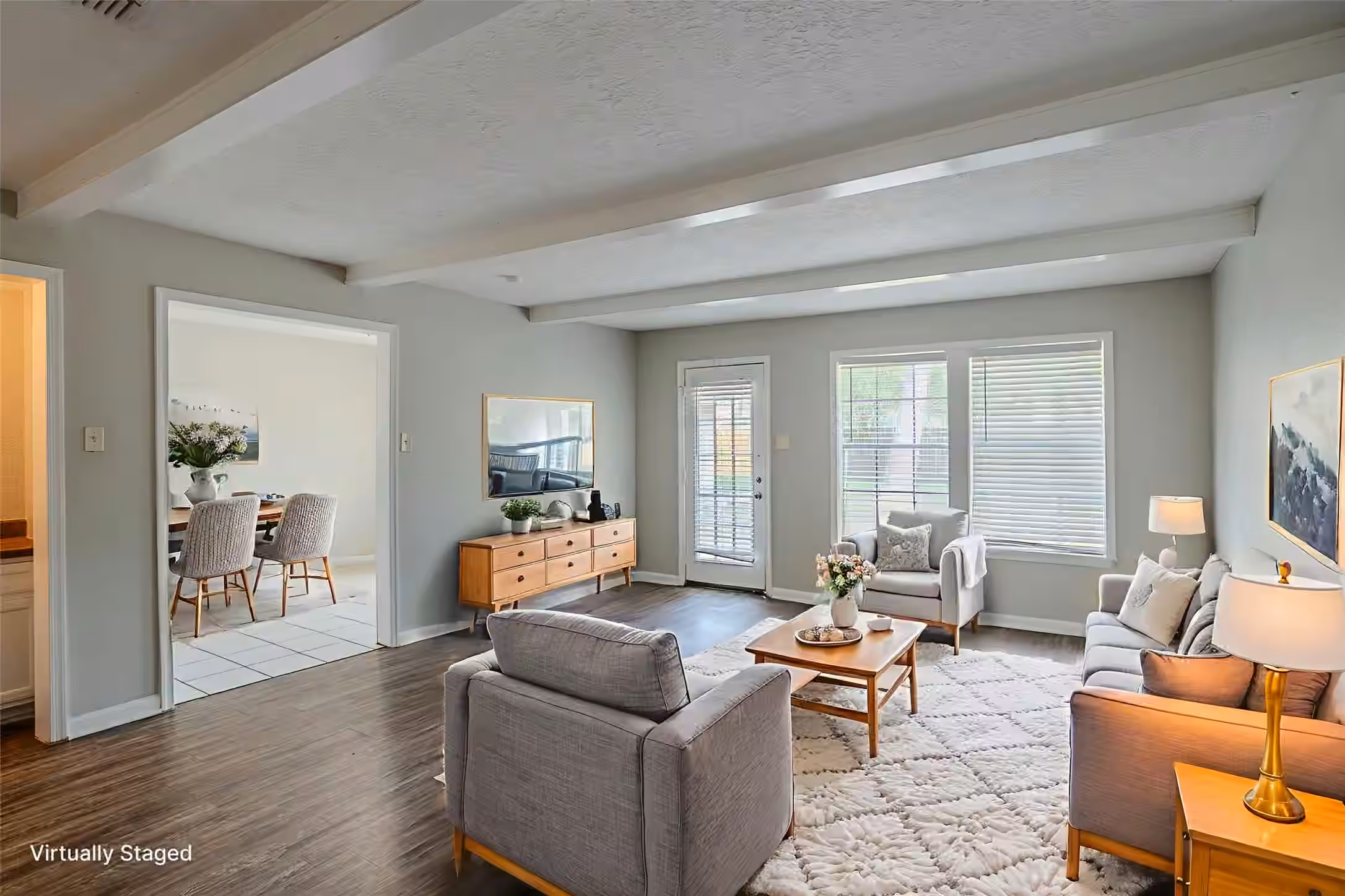 Photo 5 of 10610 Dunbrook Drive, Houston, TX