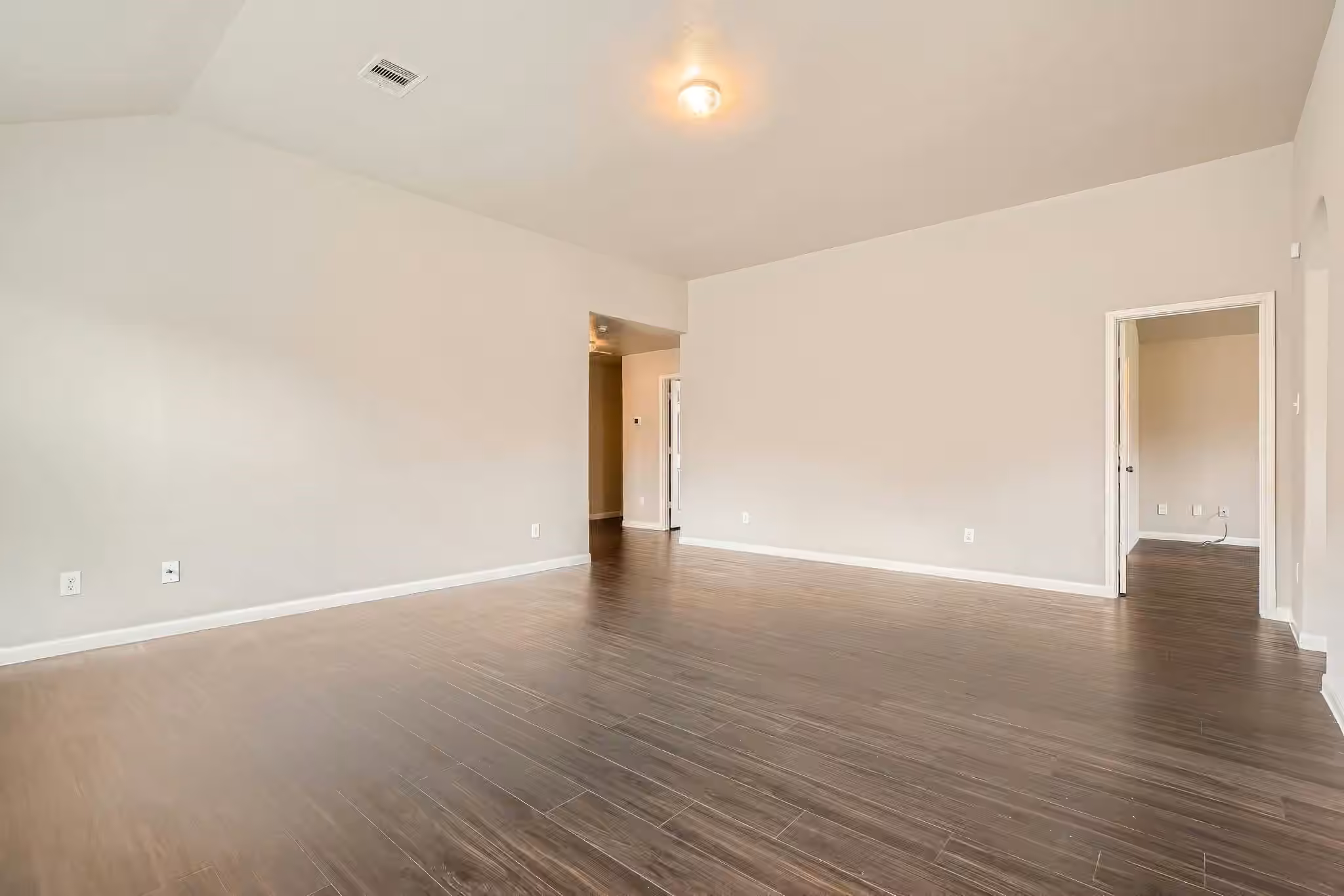 Photo 4 of 430 Vane Way, Crosby, TX