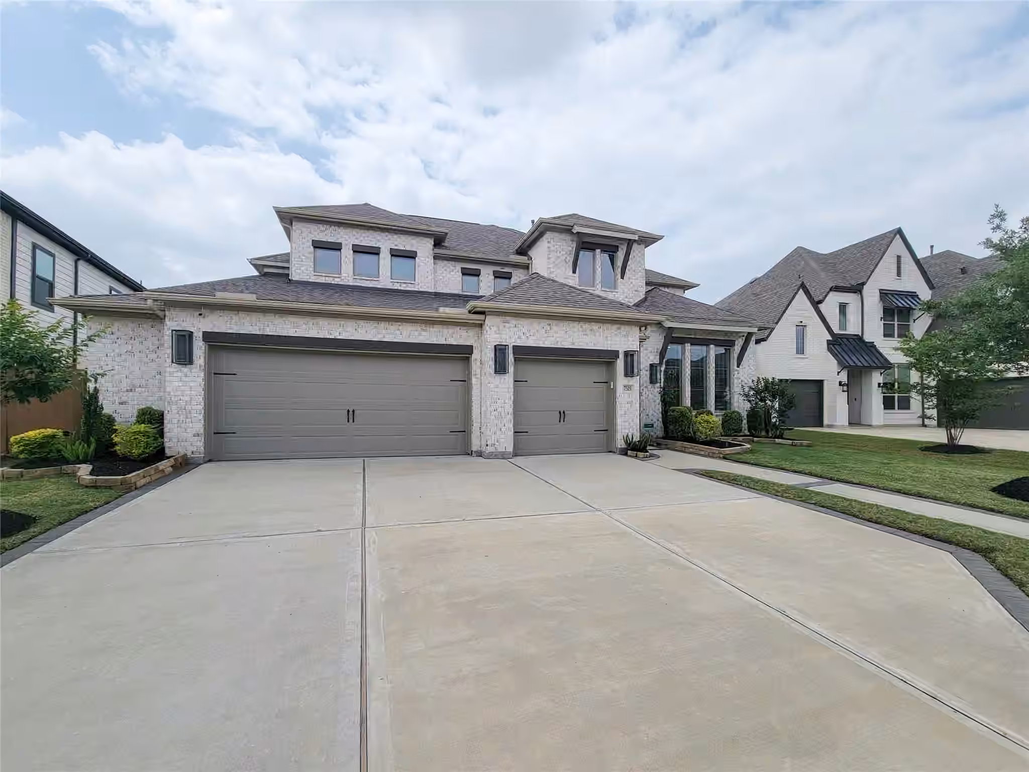 Photo 5 of 7519 Blue Finch Lane, Katy, TX