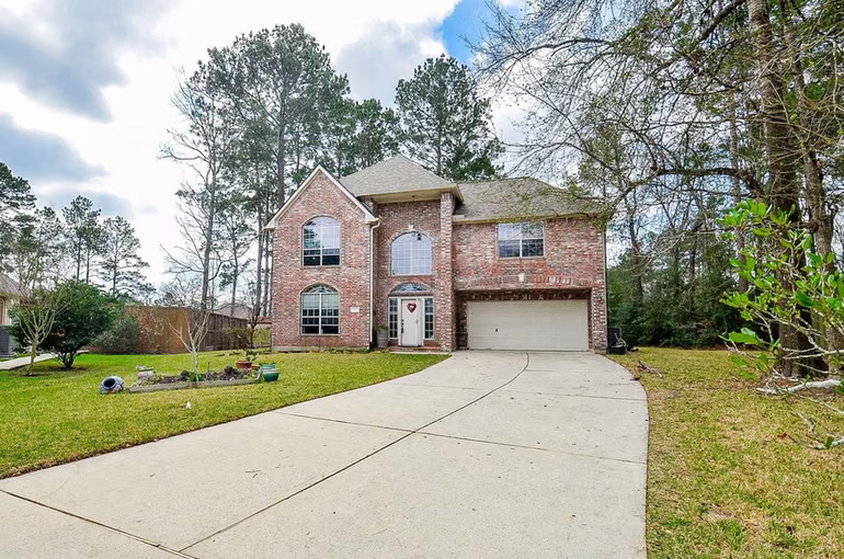 Photo of 22 Woodbury Court, Magnolia, TX