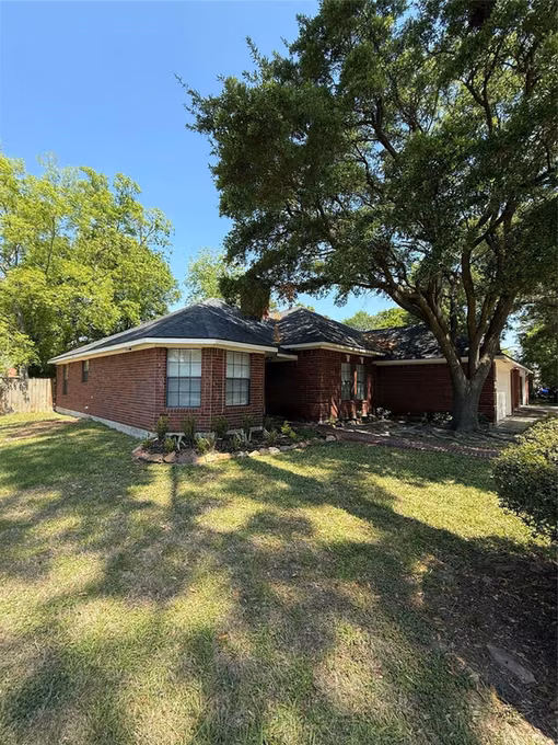 Photo 3 of 3103 Pine Dust Lane, Spring, TX