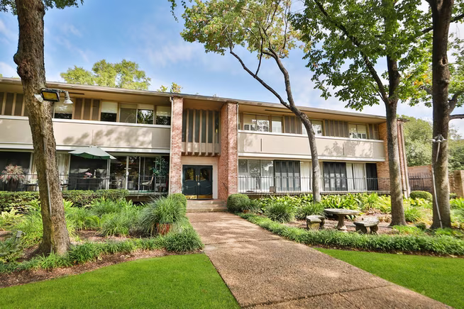 Photo of 666 S Ripple Creek Drive 666, Houston, TX
